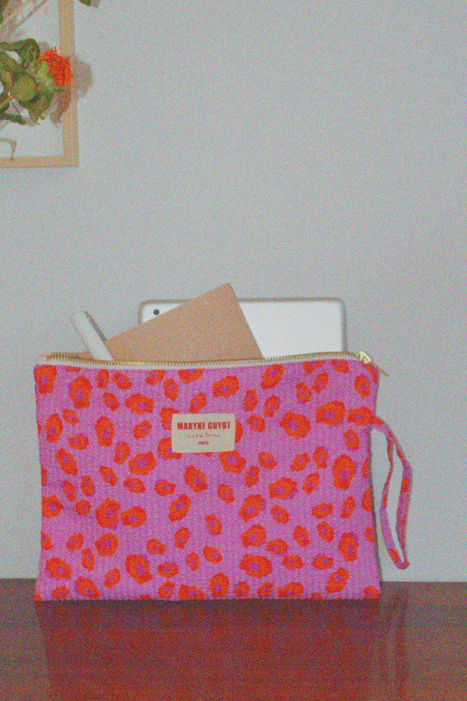 Trousse plate motif léopard violet