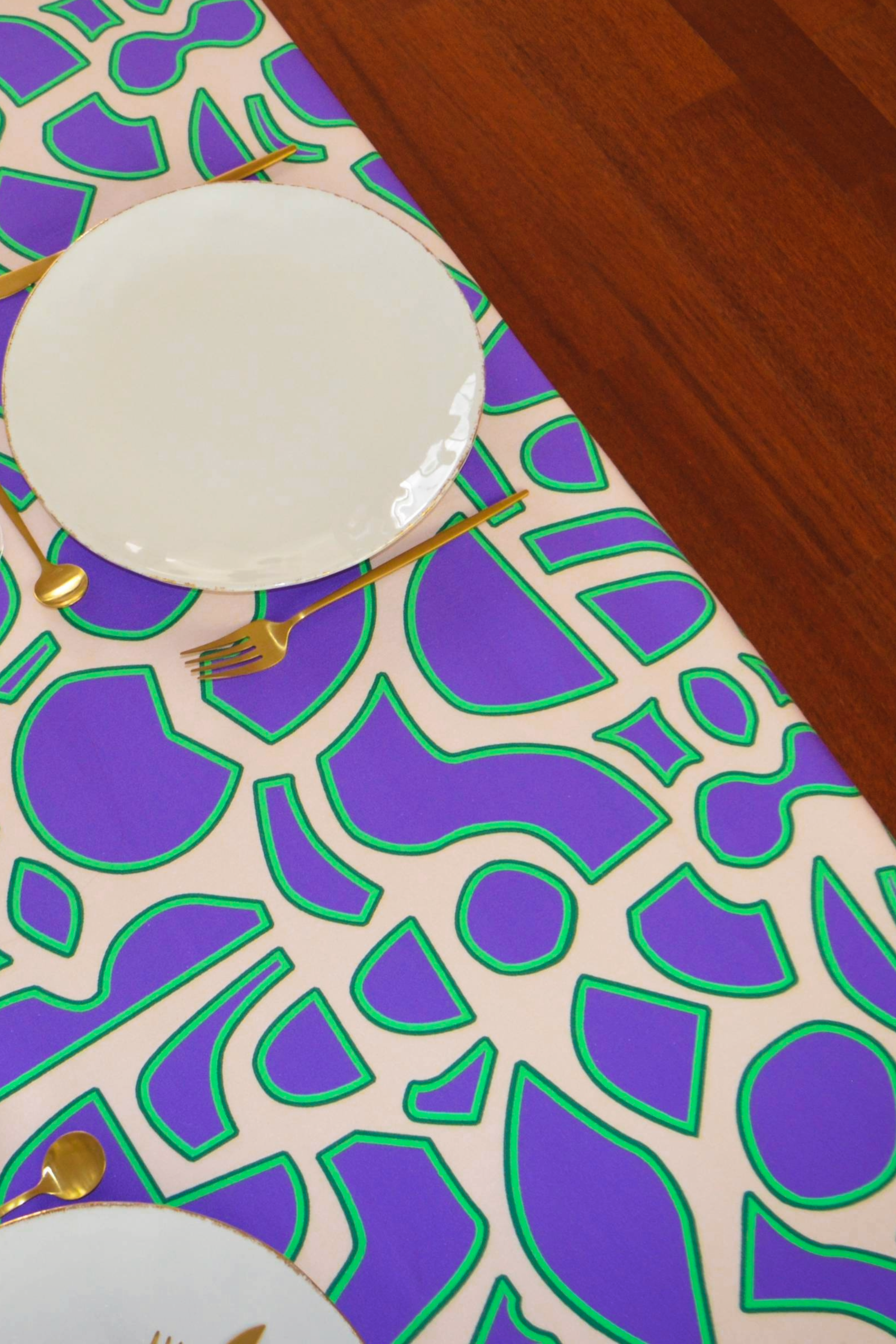 Précommande - Nappe motif big spiral violet 100% coton